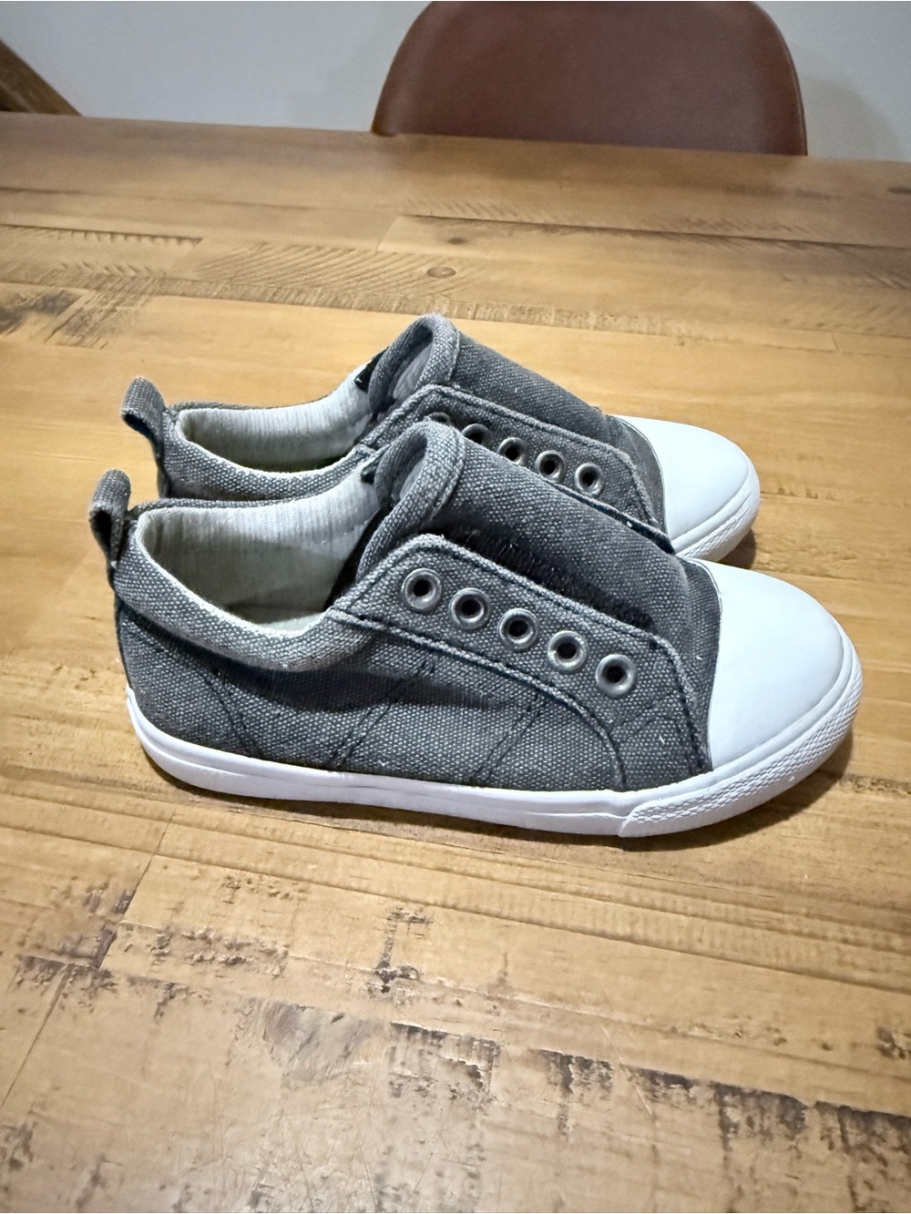 Cat & Jack Gray Slip-On Canvas Sneakers with White Toe
